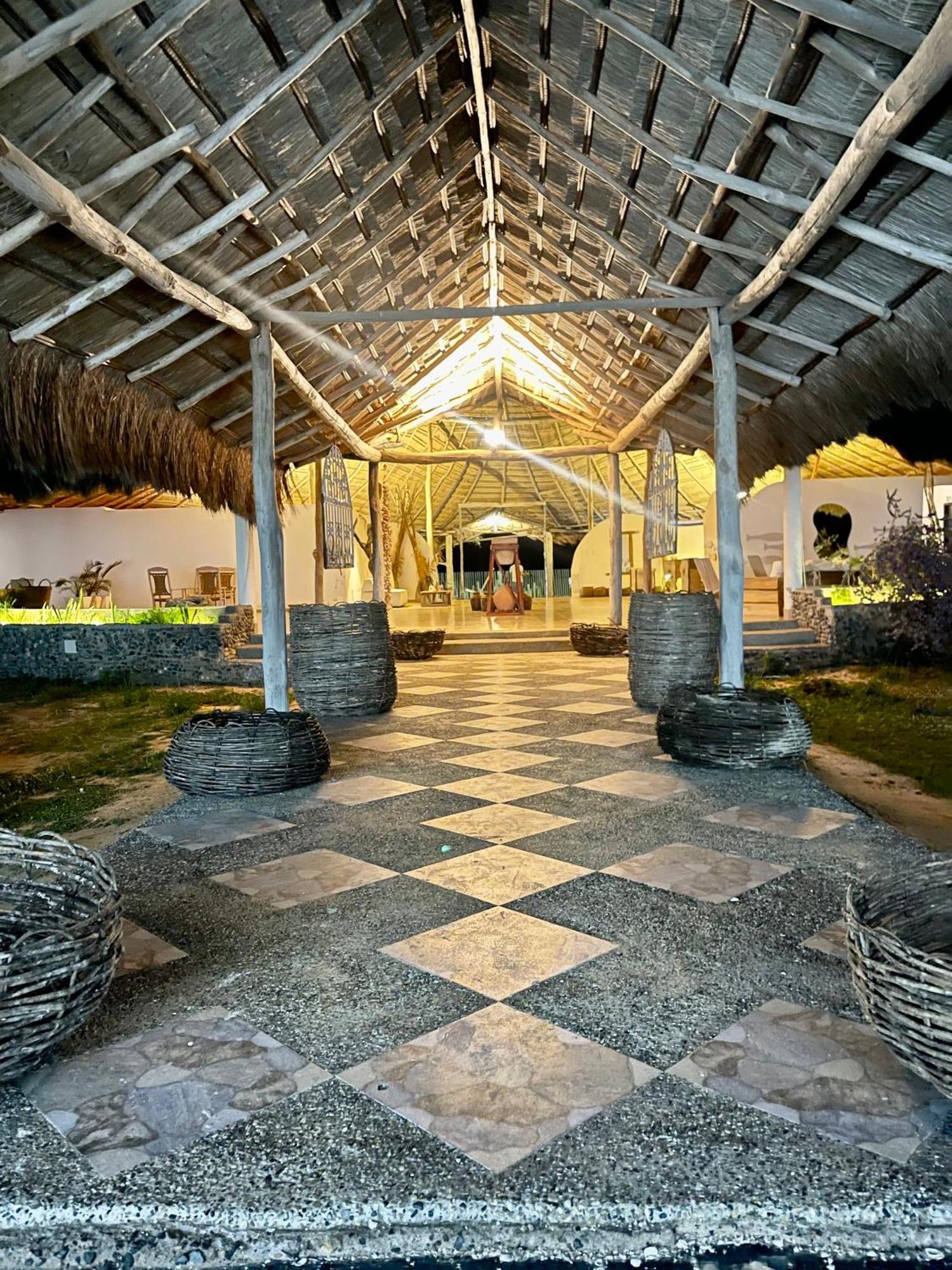 Aiwa Hotel Mayapo Exterior photo